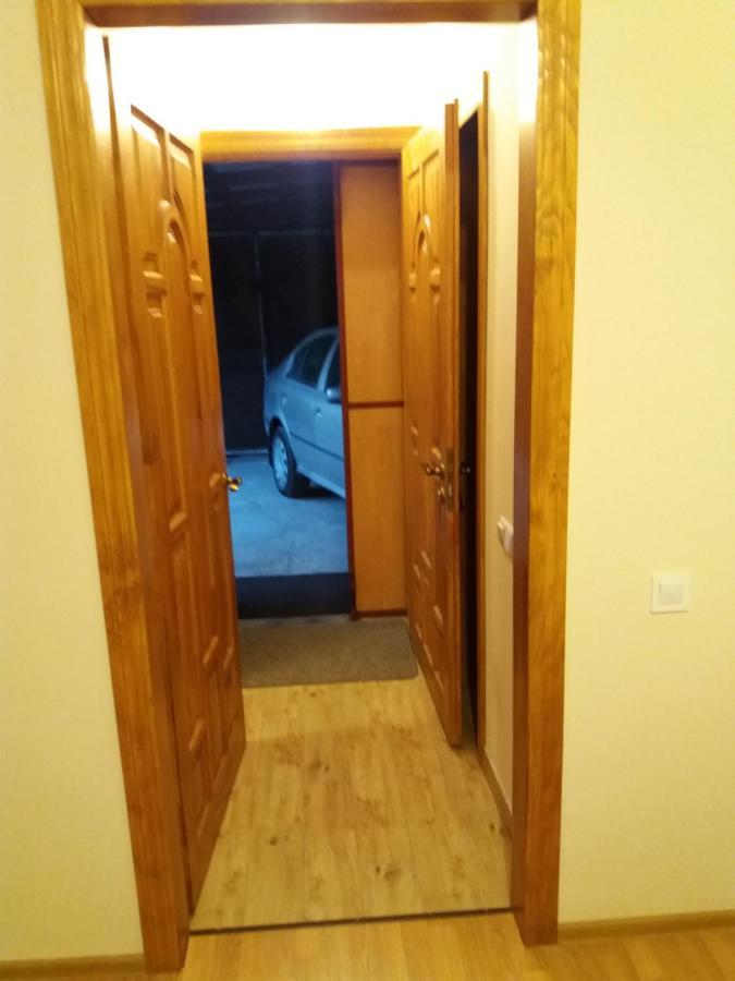 "ArtTrakt" Hotel Lviv Buitenkant foto